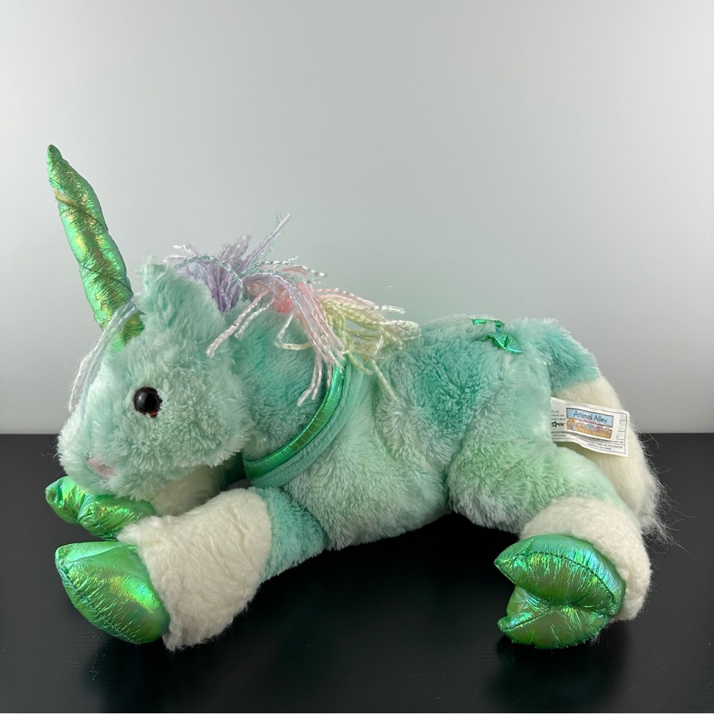 Animal Alley Toys R Us Green Irridescent Unicorn Plush Stuffed Animal 14”